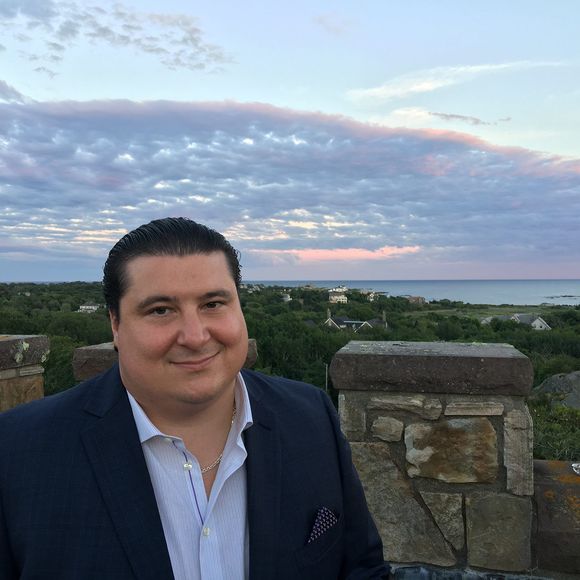 Meet your Posher, Peter - Picture 1 of 1